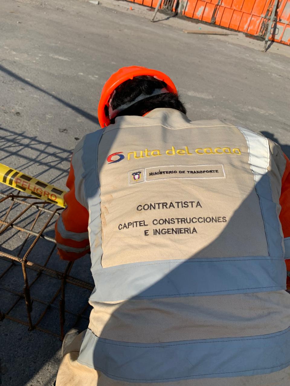 Equipo de trabajo feliz